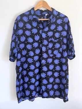 H&M Divided Rick Morty Button Up Shirt Space Wireframe L